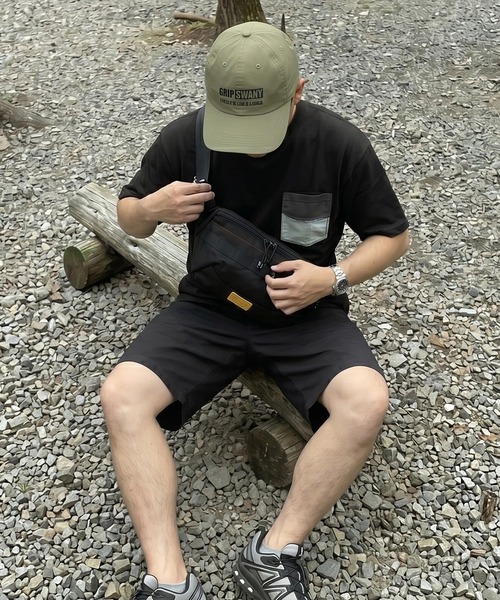 BRIEFING(ブリーフィング)の「【BRW261L34】<BRIEFING×GRIP SWANY> GRIP SWANY×BR CROSSBODY BAG(ボディバッグ/ウエストポーチ・メンズ・ブラック・FREE)」の13枚目の写真