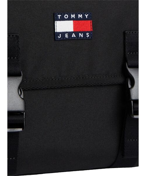 tommy jeans（トミー ジーンズ）の「デイリーメッセンジャーバッグ（ボディバッグ/ウエストポーチ・メンズ・ブラック・FREE）」の5枚目の写真
