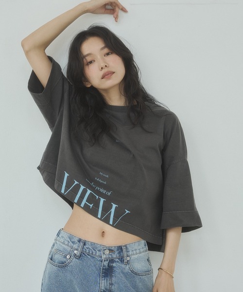 hunch(ハンチ)の「ワイドショート ロゴTシャツ(Tシャツ/カットソー・レディース・アッシュブラウン/チャコール/ピンクベージュ/オフホワイト・FREE)」の21枚目の写真