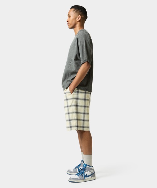 HUF(ハフ)の「WASHED PANELED CREW(Tシャツ/カットソー・メンズ・ライトブルー/チャコールグレー/ブラウン系その他・XL/L/M/S)」の15枚目の写真