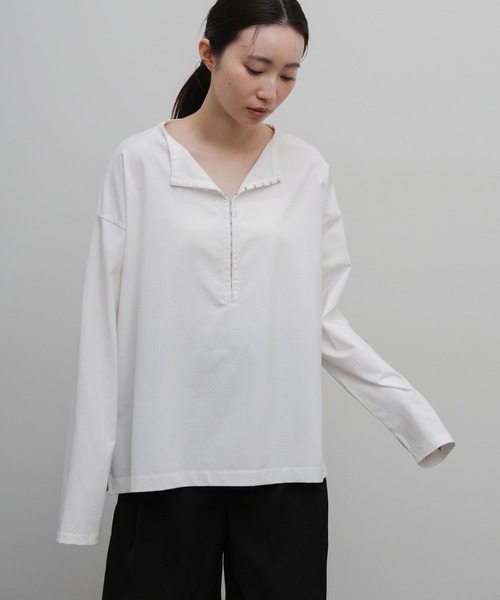 select MOCA Et(セレクトモカエト)の「【Et】Oversized Front Hook Long Tee(Tシャツ/カットソー・レディース・ホワイト/ブラック・FREE)」の1枚目の写真