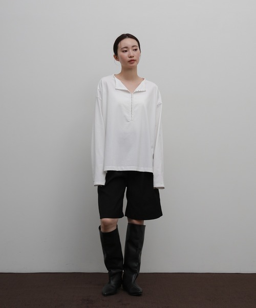 select MOCA Et(セレクトモカエト)の「【Et】Oversized Front Hook Long Tee(Tシャツ/カットソー・レディース・ホワイト/ブラック・FREE)」の3枚目の写真
