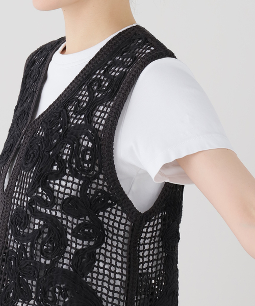 +81BRANCA(ハチイチブランカ)の「+81BRANCA/ハチイチブランカ SLOBE別注 レースベスト(シャツ/ブラウス・レディース・ホワイト/ブラック・FREE)」の10枚目の写真