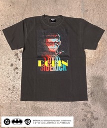 minius（ミニウス）の「【BATMAN バットマン】 ROBIN LOYAL SIDEKICK グラフィックピグメントTシャツ グラフィックプリント ヴィンテージ加工 半袖 ユニセックス（Tシャツ/カットソー）」