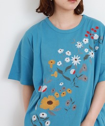 EMAGO 花舞う刺繍T 半袖