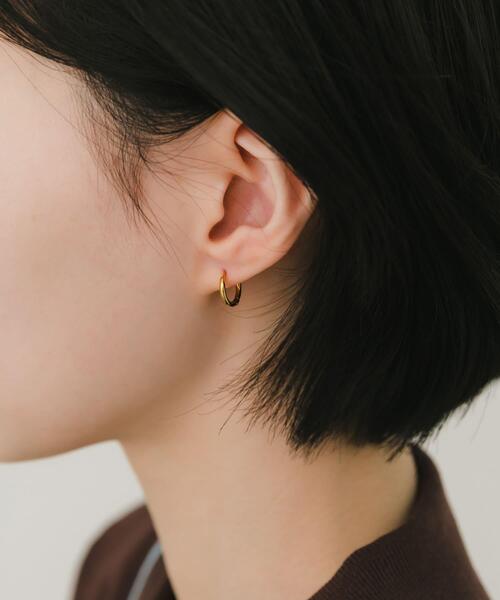 SMELLY（スメリー）の「ステンレスフープピアス10mm（ピアス（両耳用）・レディース・ゴールド/シルバー・-）」の10枚目の写真