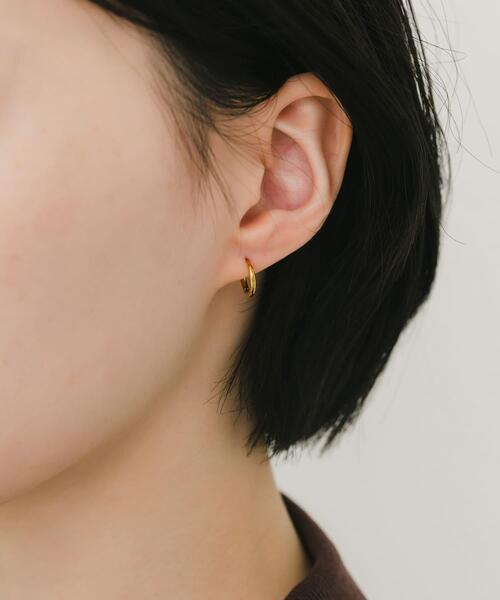 SMELLY（スメリー）の「ステンレスフープピアス10mm（ピアス（両耳用）・レディース・ゴールド/シルバー・-）」の11枚目の写真