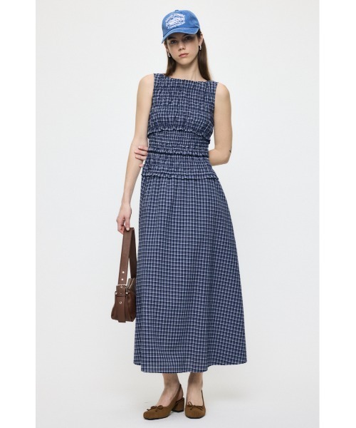 MOUSSY(マウジー)の「SLEEVELESS PLAID CHECK ドレス(ワンピース・レディース・ホワイト系その他/ブラック/ブルー系その他・1/2)」の5枚目の写真
