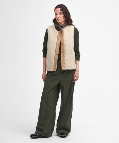 Barbour(バブアー)の「Barbour/バブアー Dulsie Liner ボアライナー ベスト LLI0016(ベスト・レディース・ブラック/ナチュラル・10)」の11枚目の写真