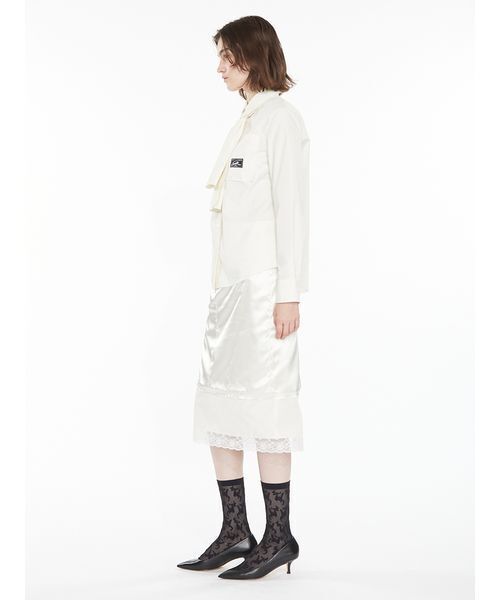 SORIN(ソリン )の「Necktie Cutoff Shirt / ネクタイカットオフシャツ(シャツ/ブラウス・レディース・ブラック/サックスブルー/アイボリー・38)」の4枚目の写真
