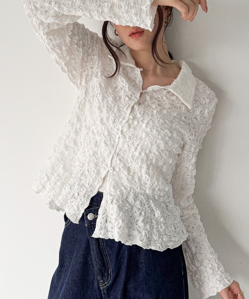 junoah(ジュノア)の「シャーリングペプラムポロトップス(Tシャツ/カットソー・レディース・ホワイト/ブラック/ミント・SMALL/LARGE/MEDIUM)」の2枚目の写真