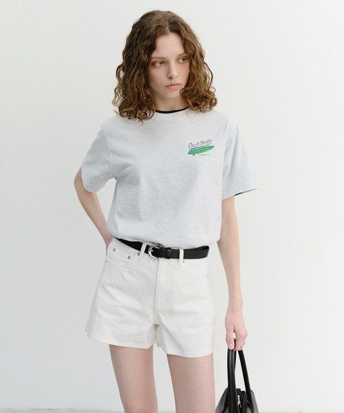 DUNST(ダンスト)の「UNISEX SUMMER HOLIDAY SURF BOARD T-SHIRT_UDTS6B133_LIGHT MELANGE GREY(Tシャツ/カットソー・レディース・アッシュグレー・X-LARGE/XX-LARGE/X-SMALL/SMALL/MEDIUM/LARGE)」の1枚目の写真