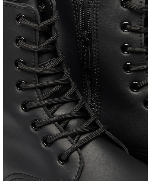 Dr. Martens(ドクターマーチン)の「Dr. Martens/ドクターマーチン V JADON II MONO 8 ホール ブーツ 25310001(ブーツ・メンズ・ブラック・UK5/UK10/UK7/UK8/UK9/UK6/UK4/UK3)」の15枚目の写真
