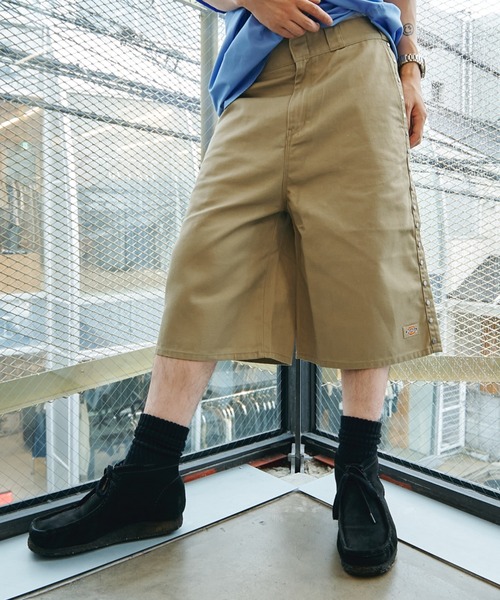 AFB（エーエフビー）の「STUDDED HALF PANTS（チノパンツ・メンズ・ブラック/カーキ/グレー・MEDIUM/LARGE）」の5枚目の写真