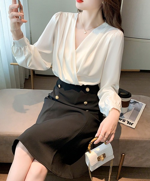 Girly Doll(ガーリードール)の「ドレープカシュクールマットサテンブラウス(シャツ/ブラウス・レディース・キャメル/ブラック/ホワイト・FREE)」の14枚目の写真