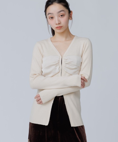 SENEE(セニー)の「satin bustier docking knit(サテンビスチェドッキングニット)(ニット/セーター・レディース・ブラック/ブラウン/アイボリー・FREE)」の6枚目の写真
