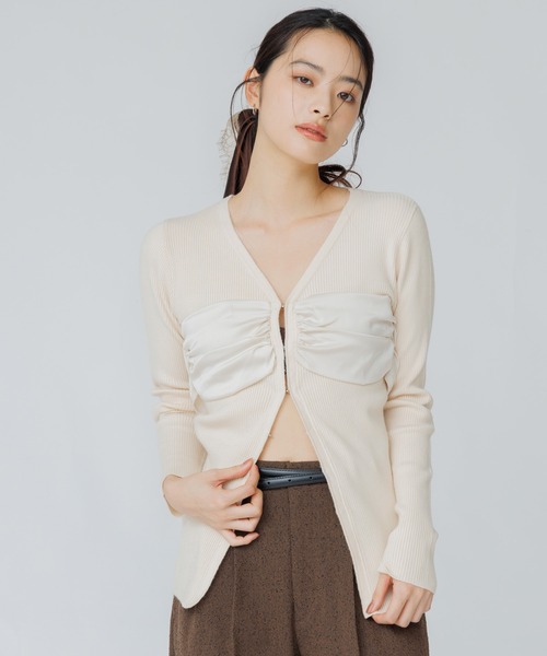 SENEE(セニー)の「satin bustier docking knit(サテンビスチェドッキングニット)(ニット/セーター・レディース・ブラック/ブラウン/アイボリー・FREE)」の21枚目の写真