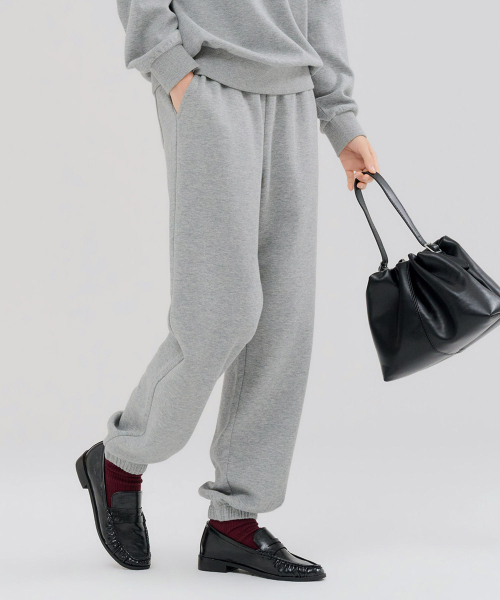 CHASECULT（チェイスカルト）の「ユニセックス エッセンシャル ジョガーパンツ-FERU7211B0B（スウェットパンツ・レディース・ライトグレー・67/70/76/82/86/92）」の5枚目の写真