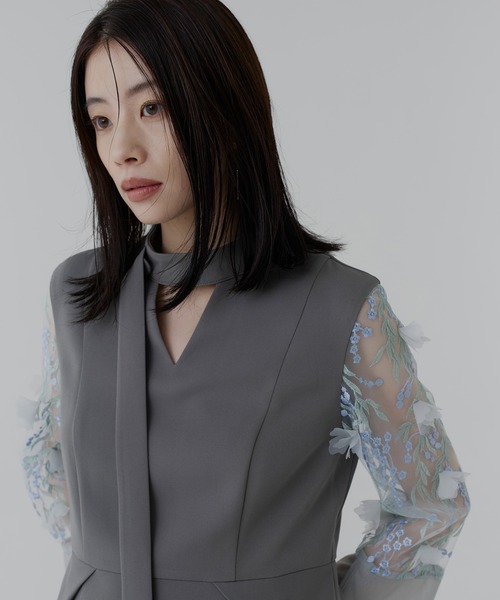 RUIRUE BOUTIQUE(ルイルエブティック)の「オケージョン 結婚式ドレス | フラワーモチーフ スリーブ Iラインワンピース ドレス | パーティードレス・ワンピース・お呼ばれドレス・セレモニードレス・美脚ドレス(ドレス・レディース・アッシュグレー/ブラック/ライトベージュ・S/LL/L/M)」の16枚目の写真