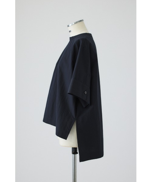RIM.ARK（リムアーク）の「Asymmetric hem woven T/SH(アシンメトリー ヘム ウーブン ティーシャツ)（Tシャツ/カットソー・レディース・ホワイト/ブラック/ダークネイビー・FREE）」の17枚目の写真