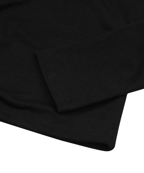 COIRIS(コイリス)の「◇COIRIS◇ブランド直輸入正規品/Yunoah ホルターネックレイヤード長袖Tシャツ Yunoah Halterneck Layered Long Sleeve Tee(Tシャツ/カットソー・レディース・ベージュ/ブラック・FREE)」の9枚目の写真