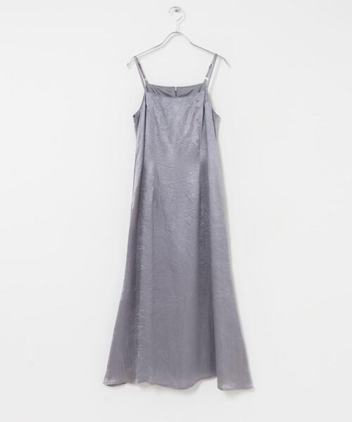 URBAN RESEARCH ROSSO WOMEN(アーバンリサーチ ロッソ)の「kaene ドロストギャザーセパレートドレス(ワンピース・レディース・グレー・36)」の6枚目の写真