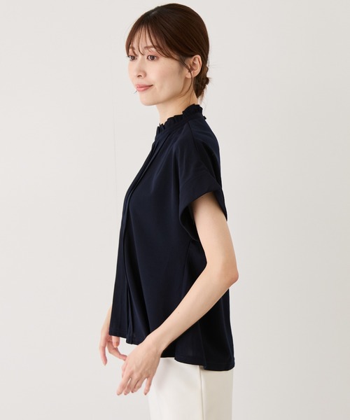 Jayro（ジャイロ）の「ピンタックブラウス（シャツ/ブラウス・レディース・ブラック/ホワイト系その他2/ネイビー/ライトグレー・M）」の9枚目の写真