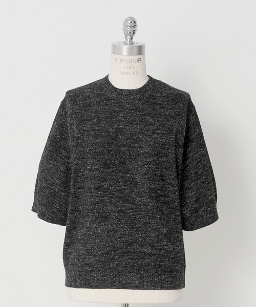 LOEFF(ロエフ)の「<LOEFF>ウール ヘンプ ショートスリーブ プルオーバー(ニット/セーター・レディース・ベージュ/ブラック・FREE)」の1枚目の写真