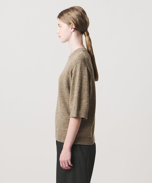 LOEFF(ロエフ)の「<LOEFF>ウール ヘンプ ショートスリーブ プルオーバー(ニット/セーター・レディース・ベージュ/ブラック・FREE)」の16枚目の写真