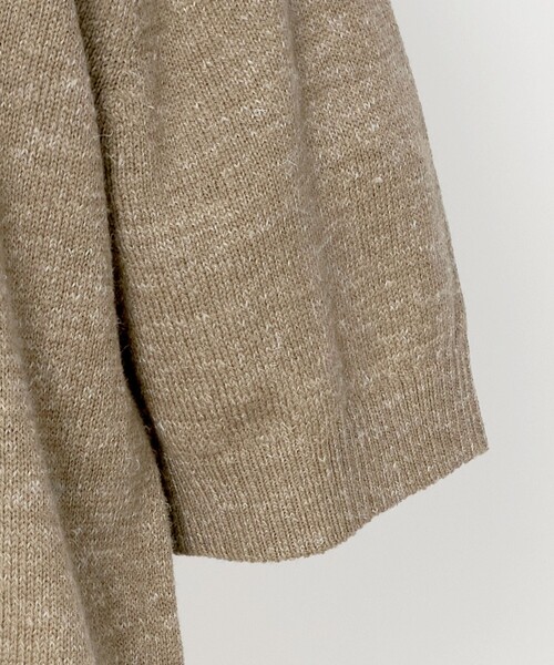 LOEFF(ロエフ)の「<LOEFF>ウール ヘンプ ショートスリーブ プルオーバー(ニット/セーター・レディース・ベージュ/ブラック・FREE)」の5枚目の写真