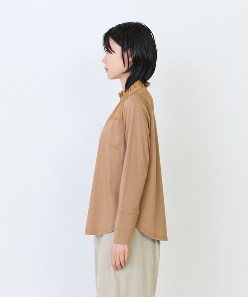 LOISIR（ロワズィール）の「シルクコットンローン×ハイゲージ天竺カットソーブラウス（Tシャツ/カットソー・レディース・キャメル/ブラック/オフホワイト/サックスブルー・FREE）」の20枚目の写真