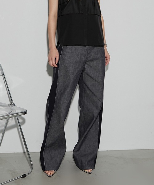 LE CIEL BLEU（ルシェルブルー）の「ローデニムサイドパネルパンツ / Raw Denim Side Panel Pants（その他パンツ・レディース・ネイビー・36/38/34）」の2枚目の写真