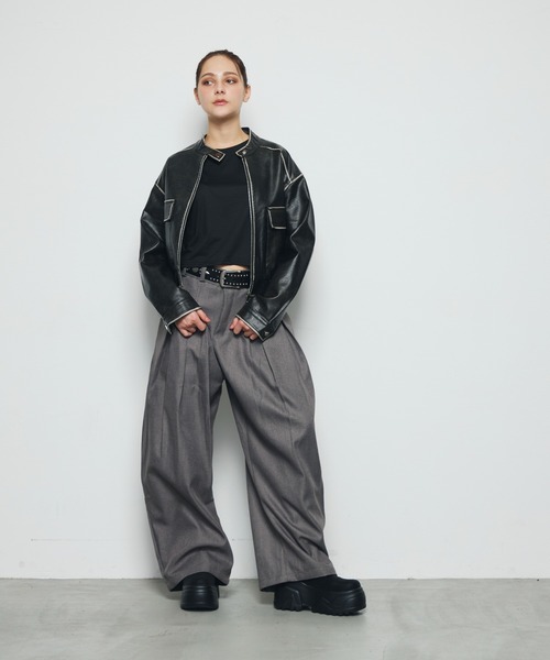 DAZE(デイズ)の「タックデザイン バルーンワイドスラックス(スラックス・メンズ・グレー・SMALL/MEDIUM/LARGE/X-LARGE)」の19枚目の写真