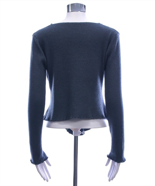 STAY MOTION（ステイモーション）の「【WEB限定】花柄ボタンメロウリブニットップス（ニット/セーター・レディース・チャコールグレー/アイボリー/イエロー系その他・F）」の4枚目の写真
