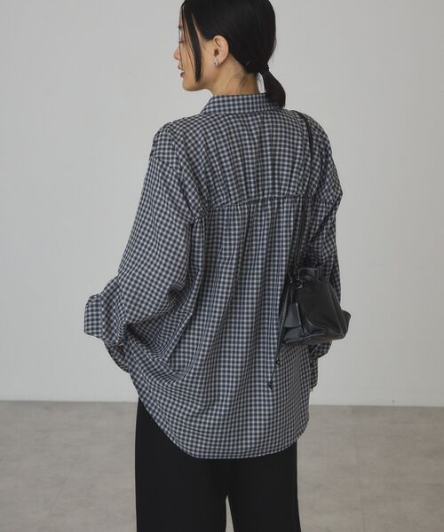 AMERICAN HOLIC(アメリカンホリック)の「【イージーケア】チェックシャーリングシャツ(シャツ/ブラウス・レディース・ダークグリーン/ブラック/ブラウン・L/M)」の4枚目の写真