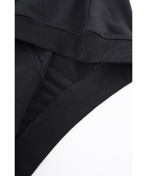 SUPPLIER(サプライヤー)の「ジップフーディ|Smoke Cross Zip hoodie|SUPPLIER(パーカー・メンズ・ブラック・SMALL/MEDIUM/LARGE/X-LARGE)」の4枚目の写真