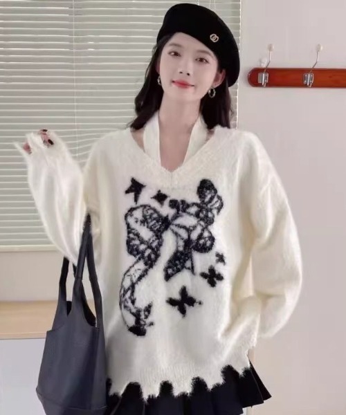 AVYL(アヴィル)の「ホルターネック付リボンバタフライ柄シャギーダメージニット(ニット/セーター・レディース・ホワイト/グリーン/ブラック・M)」の8枚目の写真