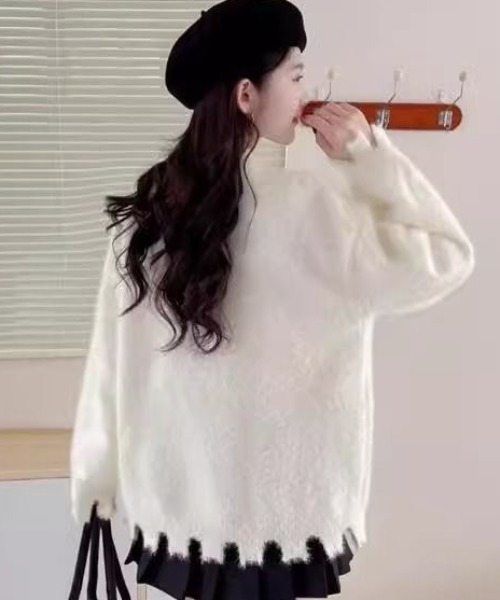 AVYL(アヴィル)の「ホルターネック付リボンバタフライ柄シャギーダメージニット(ニット/セーター・レディース・ホワイト/グリーン/ブラック・M)」の9枚目の写真