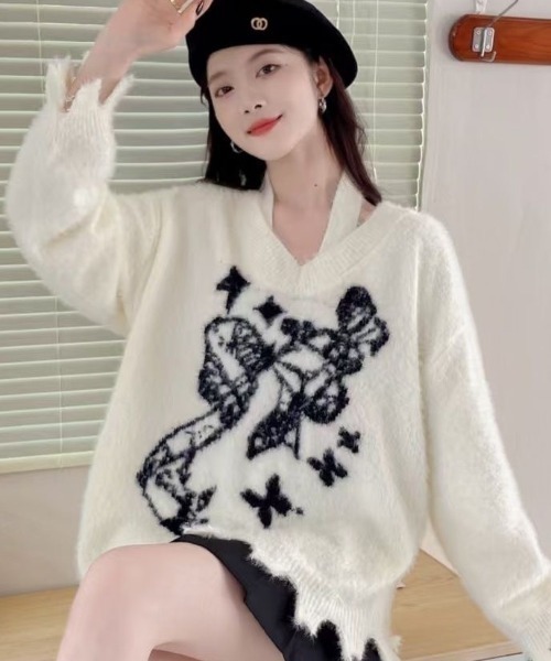 AVYL(アヴィル)の「ホルターネック付リボンバタフライ柄シャギーダメージニット(ニット/セーター・レディース・ホワイト/グリーン/ブラック・M)」の11枚目の写真