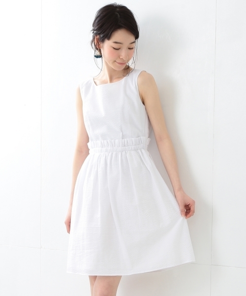 Ray BEAMS（レイビームス）の「Ray BEAMS / サッカーストライプ ノースリーブ ワンピース（ワンピース・レディース・ホワイト/ネイビー・0/1）」の9枚目の写真