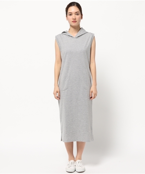 VENCEEXCHANGE（ヴァンスエクスチェンジ）の「ミニ裏毛パーカーマキシワンピース （ワンピース・レディース・オフホワイト/グレー・MEDIUM）」の9枚目の写真