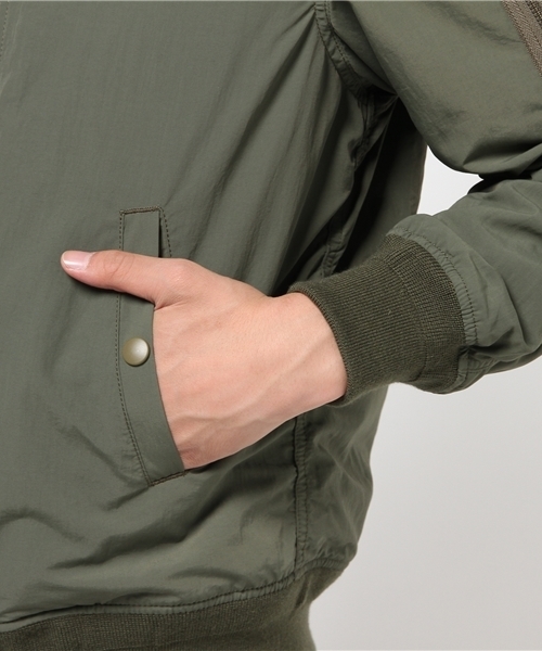 FREDY&GLOSTER（フレディアンドグロスター）の「【FINEBOYS掲載】ナイロンタッサー MA-1（MA-1・メンズ・カーキ/ブラック・L/M/S）」の11枚目の写真