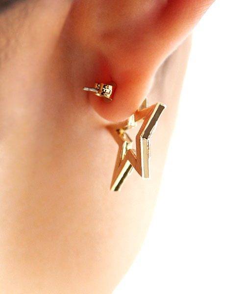 STYLE DELI(スタイルデリ)の「STAR pierce 003(ピアス(両耳用)・レディース・ゴールド・FREE)」の3枚目の写真