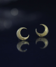 anq.（アンク）の「「anq.」K10・ダイヤ スターダストムーンピアス（ピアス（両耳用））」