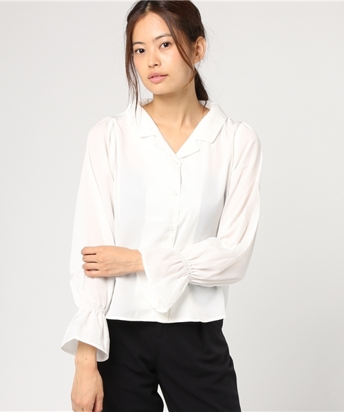 Honeys（ハニーズ）の「開襟ブラウス（シャツ/ブラウス・レディース・ブラック系その他/オフホワイト/ブルー系その他/レッド系その他・L/M）」の2枚目の写真