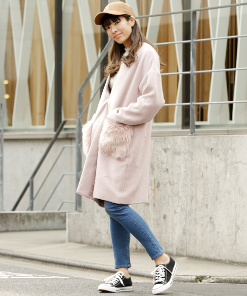 RAY CASSIN（レイカズン）の「ファーポケット付きノーカラーコート（その他アウター・レディース・ベージュ/キャメル/杢グレー・FREE）」の6枚目の写真