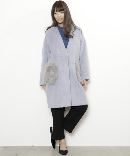 RAY CASSIN（レイカズン）の「ファーポケット付きノーカラーコート（その他アウター・レディース・ベージュ/キャメル/杢グレー・FREE）」の8枚目の写真