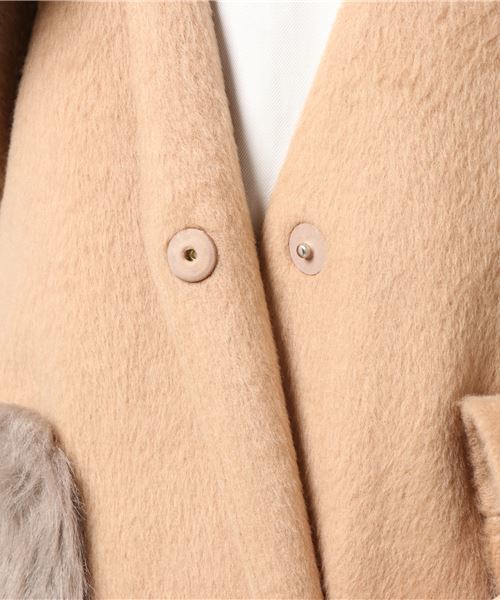 RAY CASSIN（レイカズン）の「ファーポケット付きノーカラーコート（その他アウター・レディース・ベージュ/キャメル/杢グレー・FREE）」の5枚目の写真