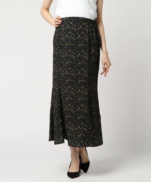 MOUSSY（マウジー）の「MERMAID LONG SKIRT（スカート・レディース・ブラック系その他/カーキ/レッド系その他/ブラック・1/2）」の8枚目の写真