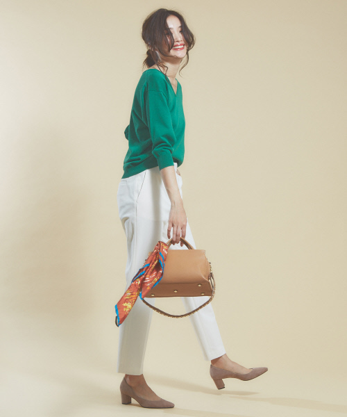 qualite（カリテ）の「〈ITALY〉Vネック7分袖ニットプルオーバー（ニット/セーター・レディース・ブラック/グリーン/マスタード/グレイッシュベージュ・フリー）」の14枚目の写真